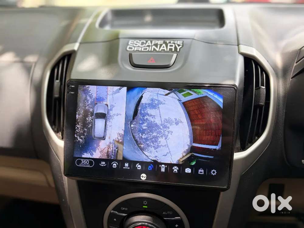 Isuzu V Cross  4x4 2017 Model Second Owner Done 79000 Kms  Silver