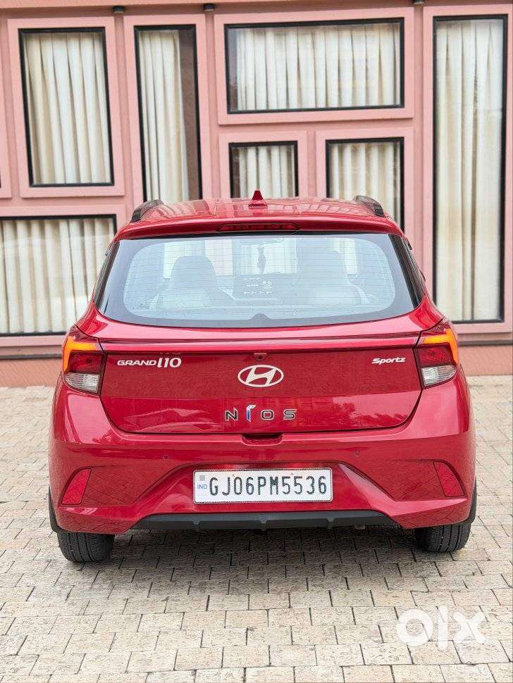 Hyundai Grand I10 Nios Amt Sportz, 2023, Cng & Hybrids