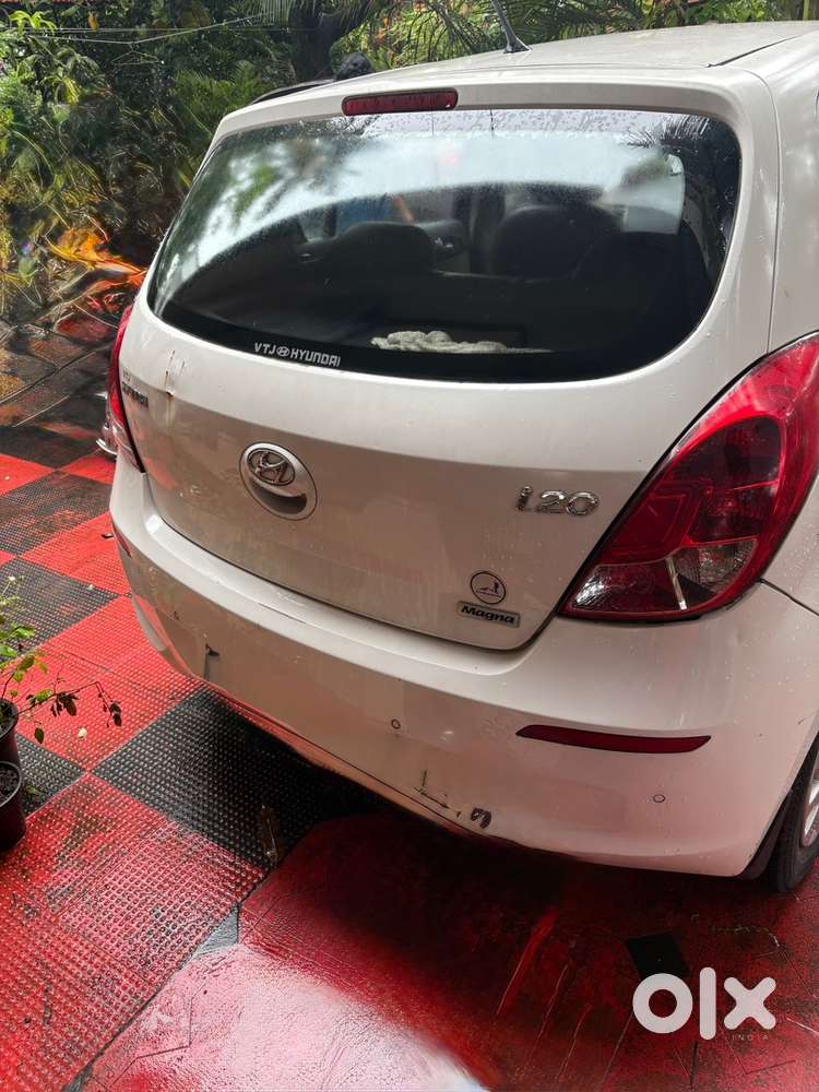 Hyundai Petrol Car 2014
