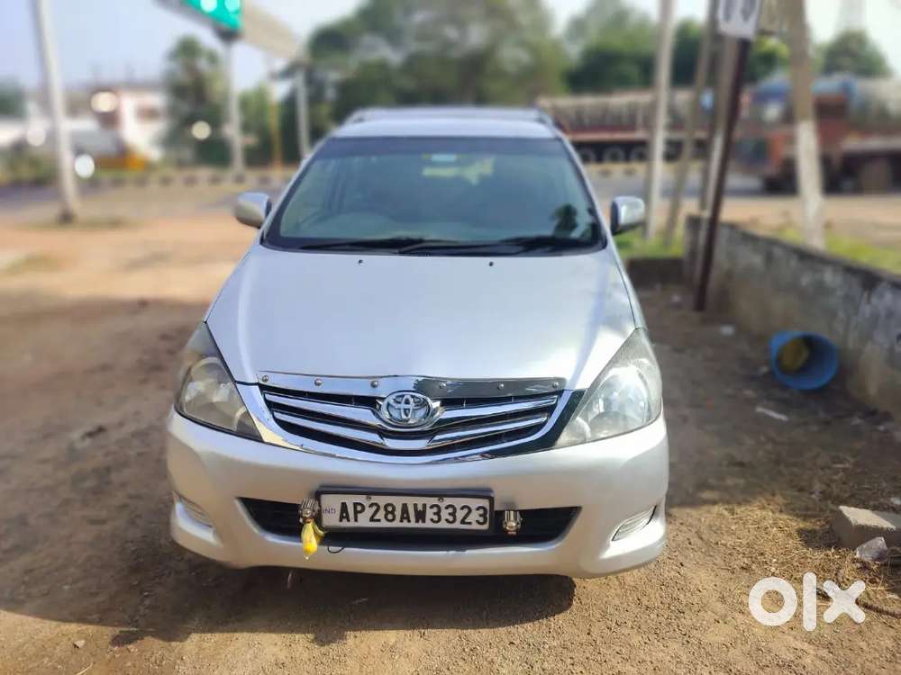 Toyota Innova Hycross 2007 Diesel Automatic