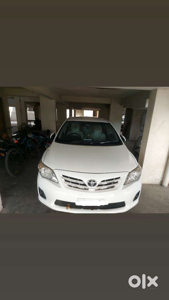Toyota Corolla Altis 2013