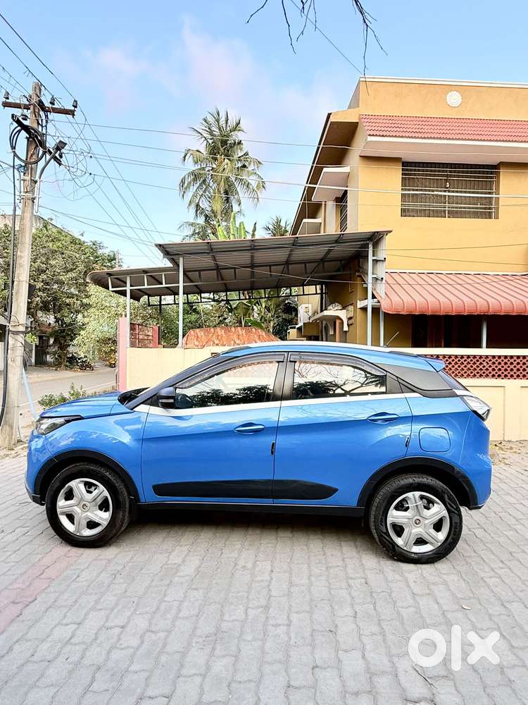 Tata Nexon 1.2 Revotron Xma, 2020, Petrol