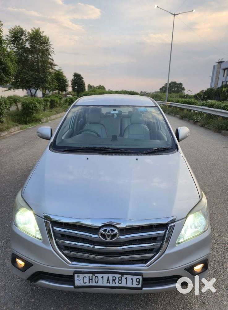 Toyota Innova 2.5 Vx 7 Seater Bs Iv, 2013, Diesel