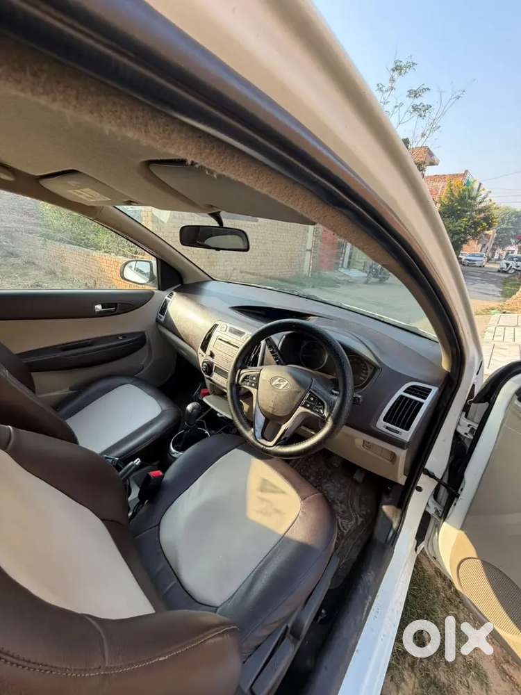 Hyundai New I20 1.0 Asta 2011