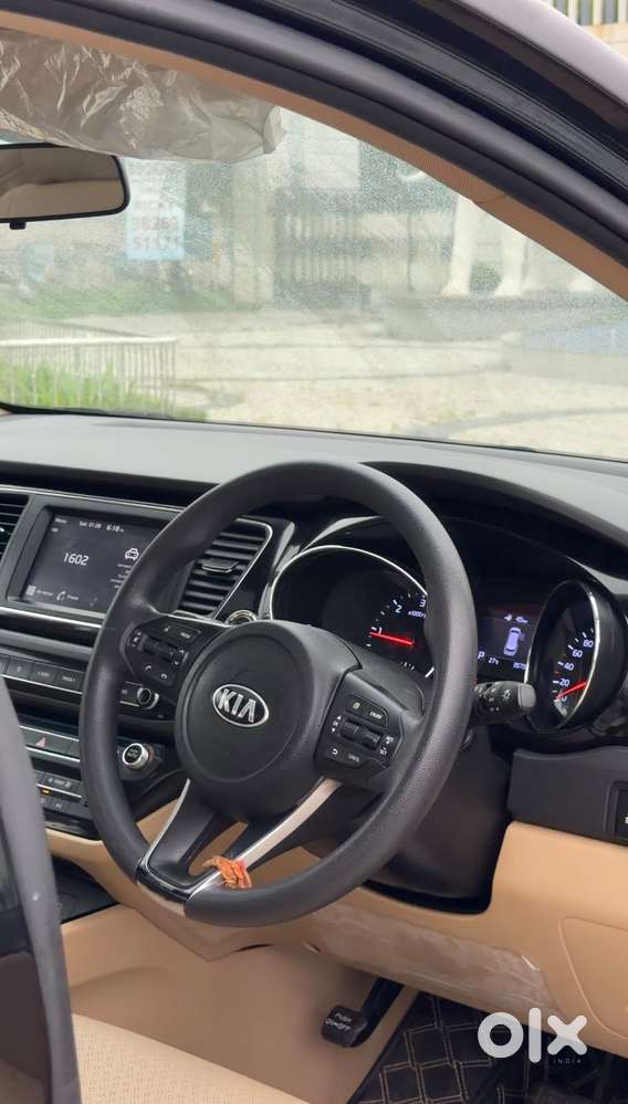 Kia Carnival Prestige, 2021, Diesel