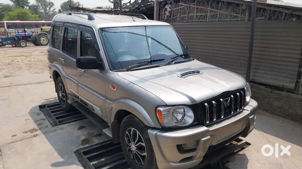 Mahindra Scorpio 2015 Diesel 1,28,0000 Km Driven