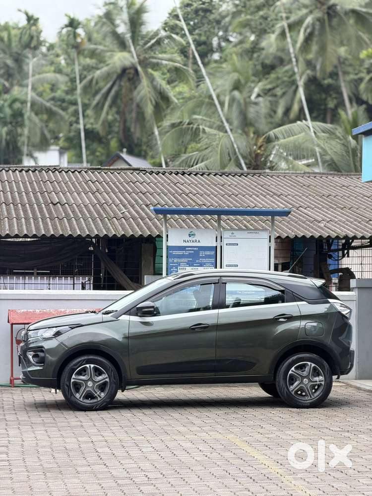 Tata Nexon 1.2 Revotron Xma Amt (s), 2021, Petrol