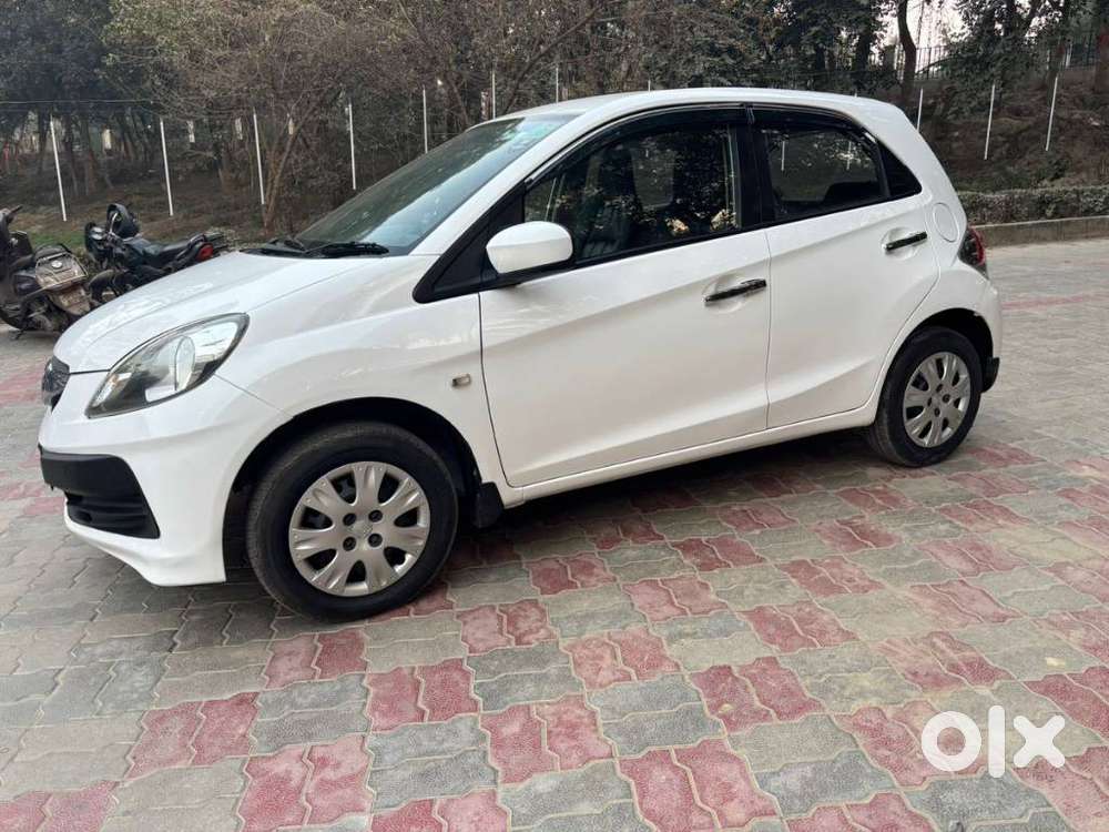 Honda Brio, 2014, Petrol
