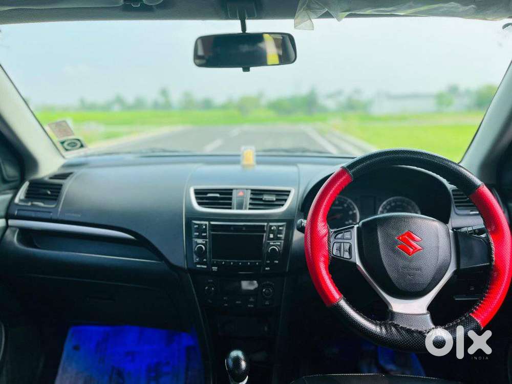 Maruti Suzuki Swift Zdi Plus, 2012, Diesel