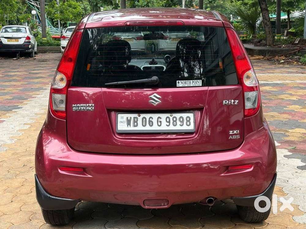 Maruti Suzuki Ritz Zxi Abs, 2011, Petrol