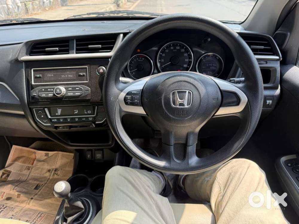 Honda Br-v I-vtec V Mt, 2016, Petrol