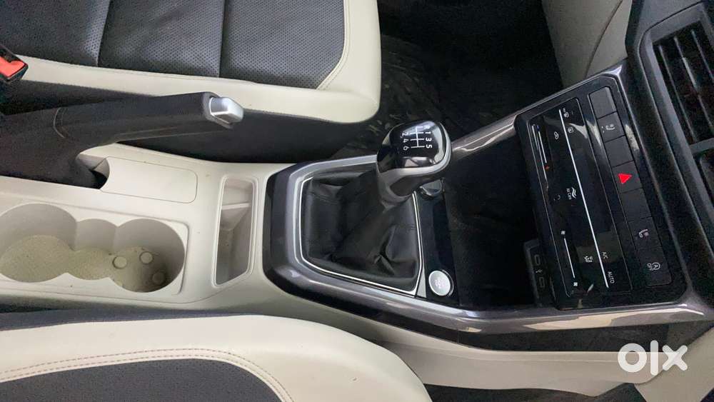 Volkswagen Taigun 1.0 Tsi Topline, 2022, Petrol