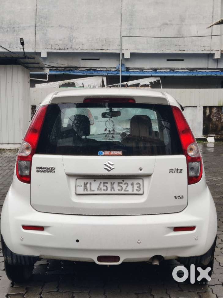 Maruti Suzuki Ritz Vxi, 2014, Petrol