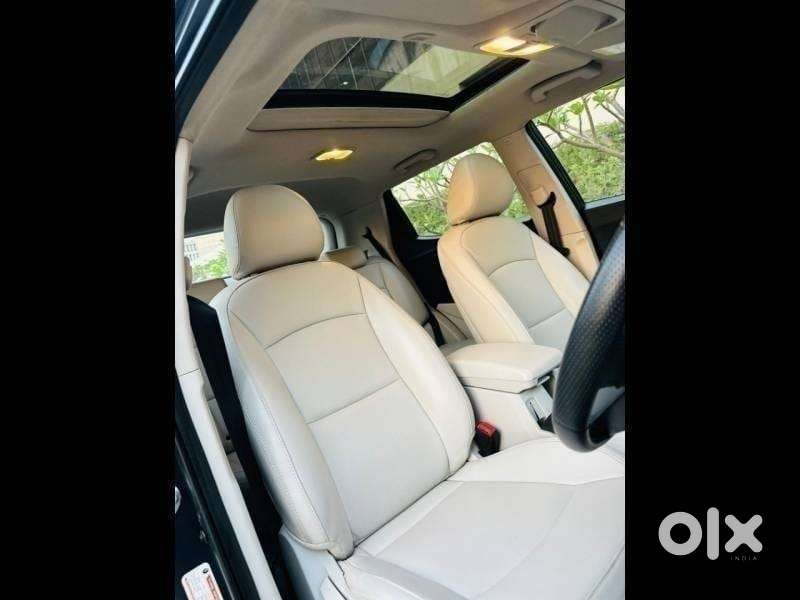 Mahindra Xuv300 W8 Option Diesel, 2023, Diesel