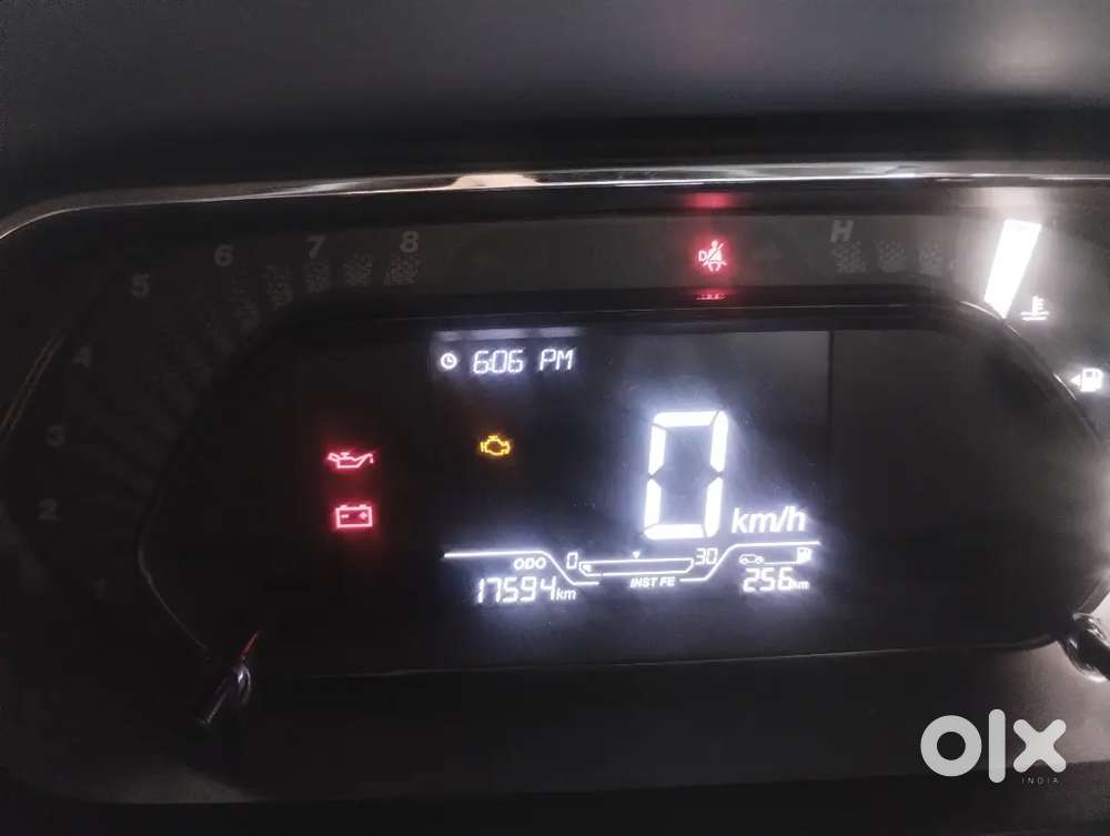 Tata Tiago Revotron 2025