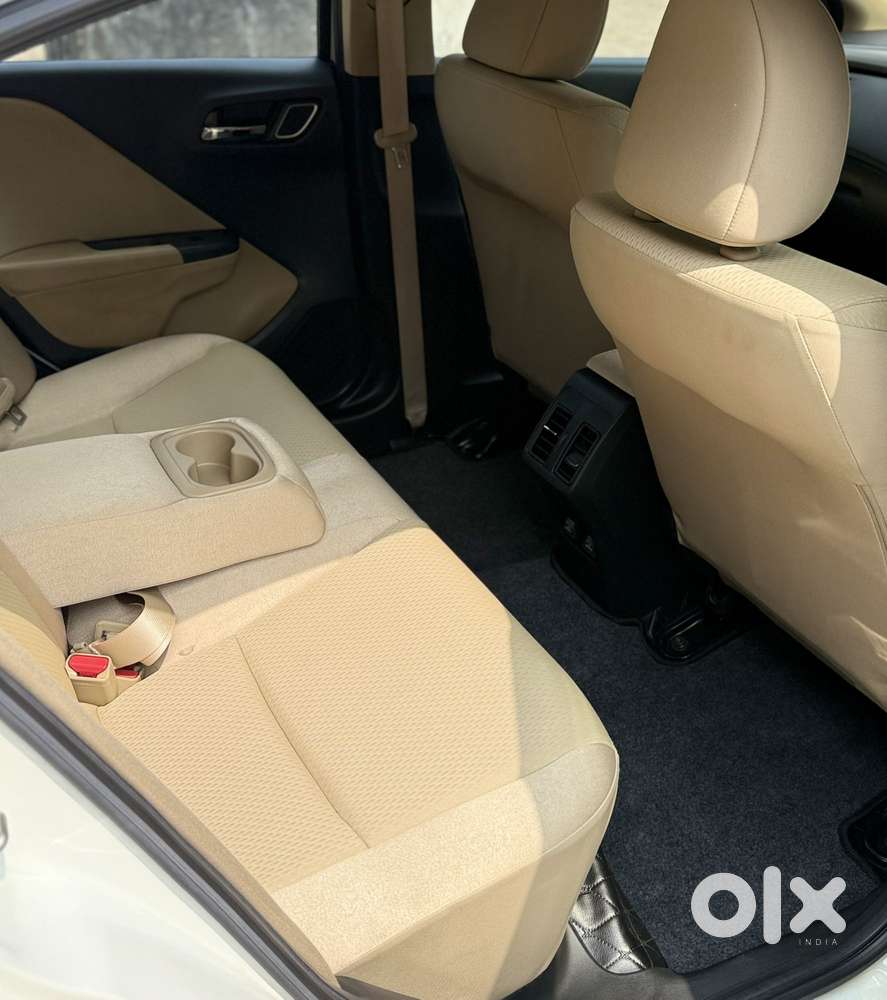 Honda City V Mt Exclusive, 2022, Petrol