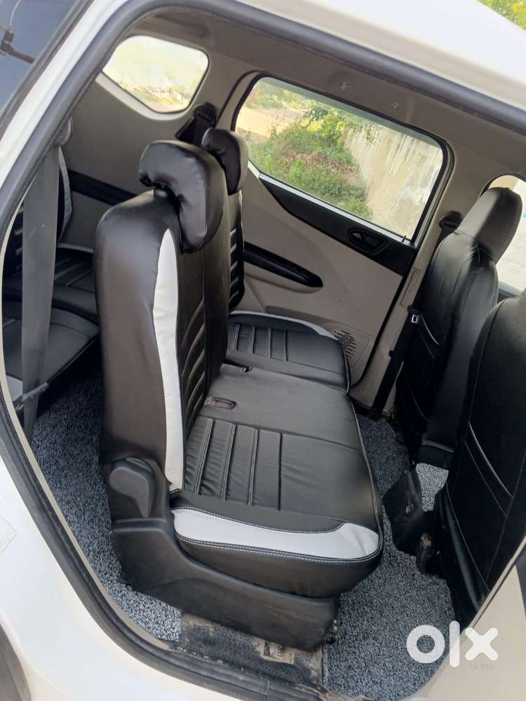Renault Triber Rxl, 2023, Petrol