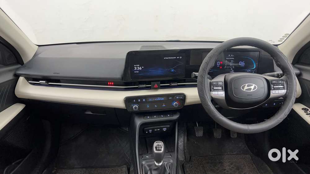 Hyundai Verna 1.5 Sx (o) Petrol Mt, 2024, Petrol