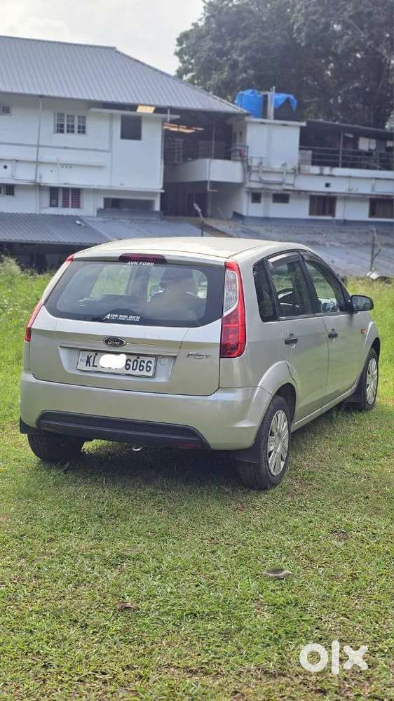 Ford Figo Petrol Zxi, 2012, Petrol