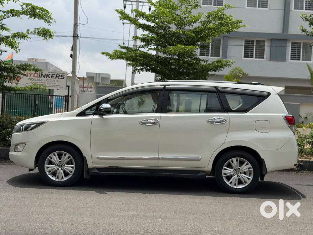 Toyota Innova Crysta 2.8 Z, 2018, Diesel