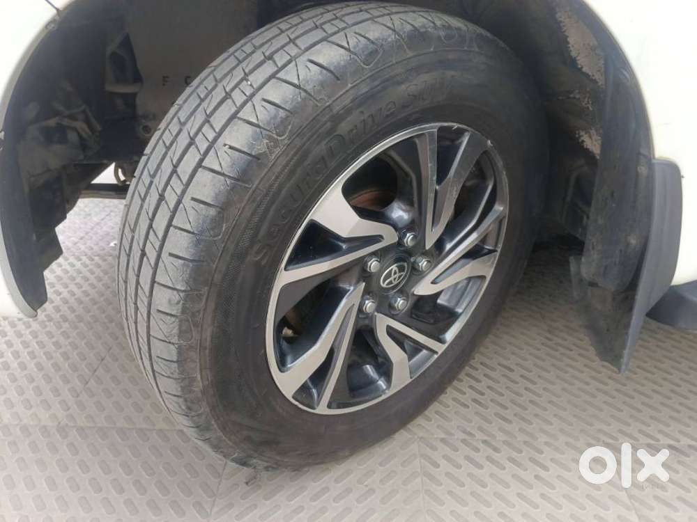 Toyota Innova Crysta 2.4 V 8 Str, 2022, Diesel