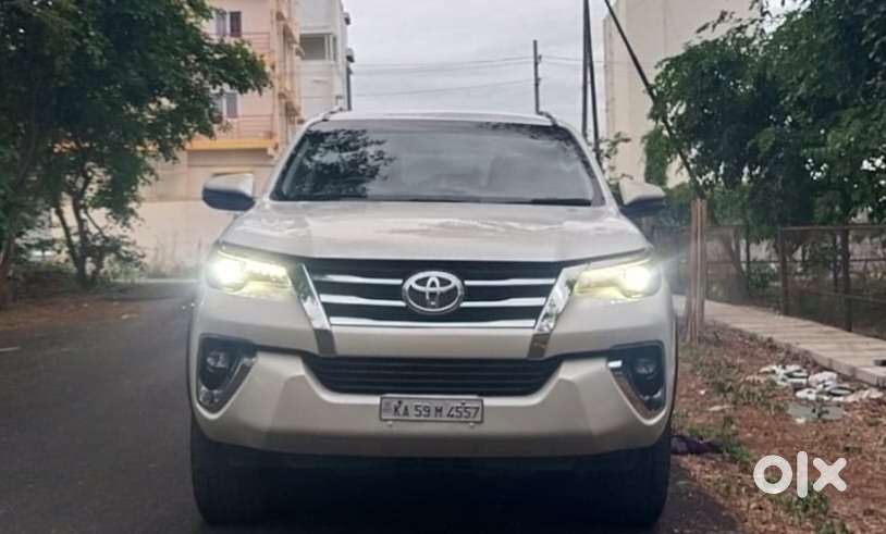Toyota Fortuner 3.0 4x4 Manual, 2020, Diesel