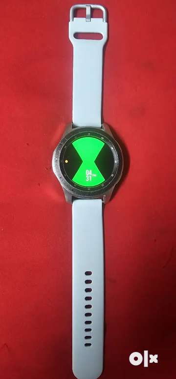 Samsung smart watch store olx