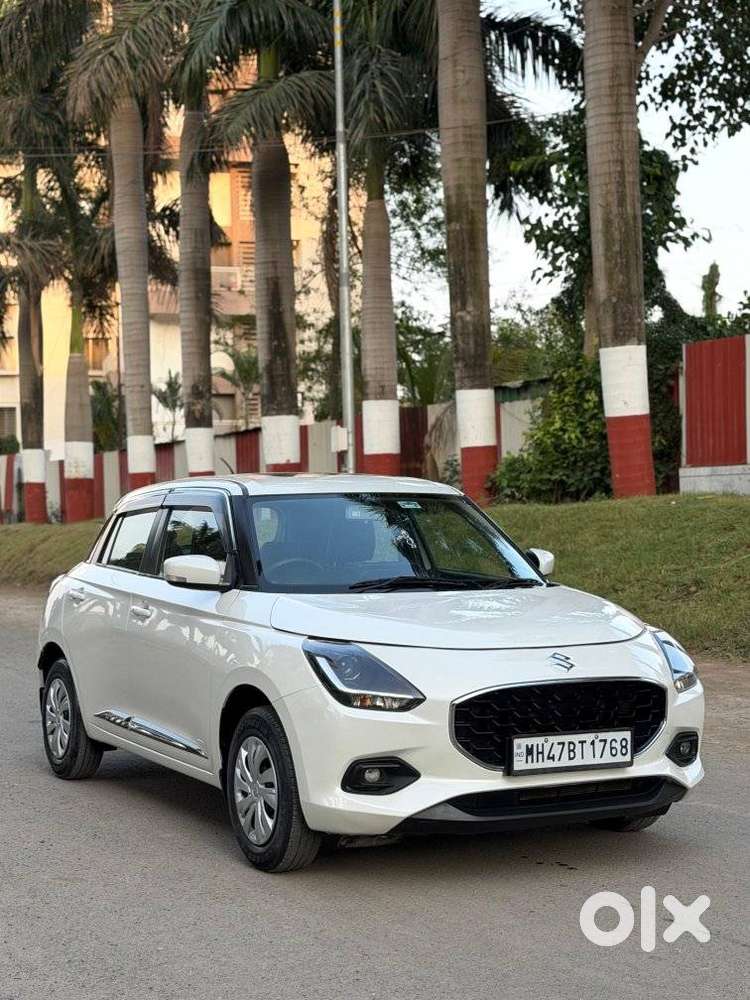 Maruti Suzuki Swift Vxi + Manual, 2024, Petrol