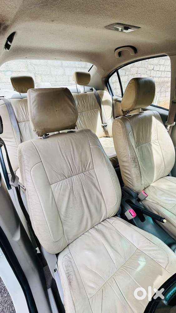 Maruti Suzuki Sx4 Zxi At, 2013, Petrol