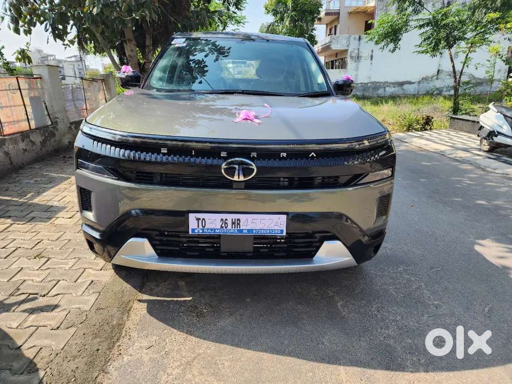 Tata Sierra Dca Pure, Petrol Variant 1100 Km Driven Munnar Mist Color