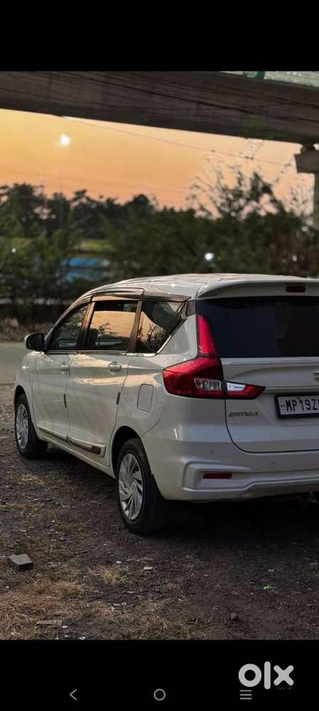 Maruti Suzuki Ertiga Vxi At Petrol, 2022, Cng & Hybrids