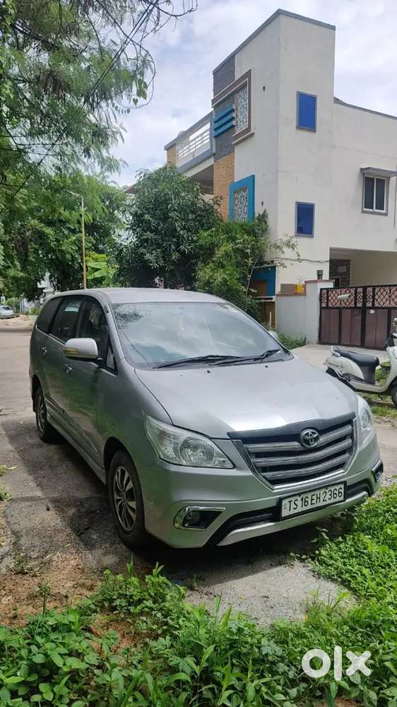 Toyota Innova 2.5 Vx 2015