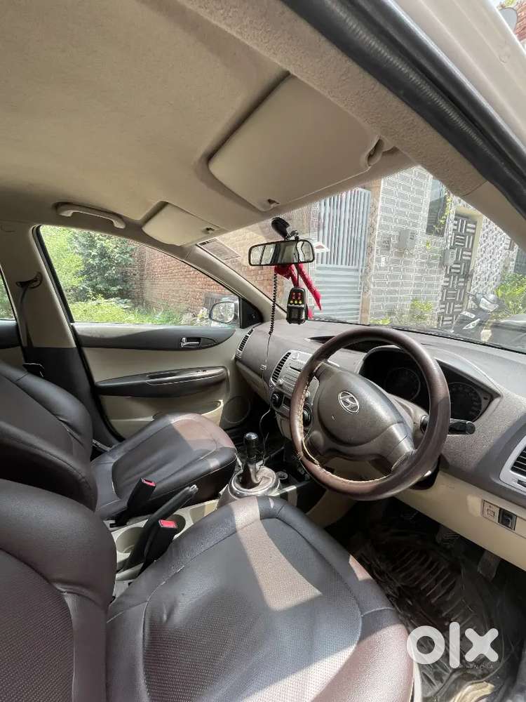 Hyundai Elite I20 Magna 2011