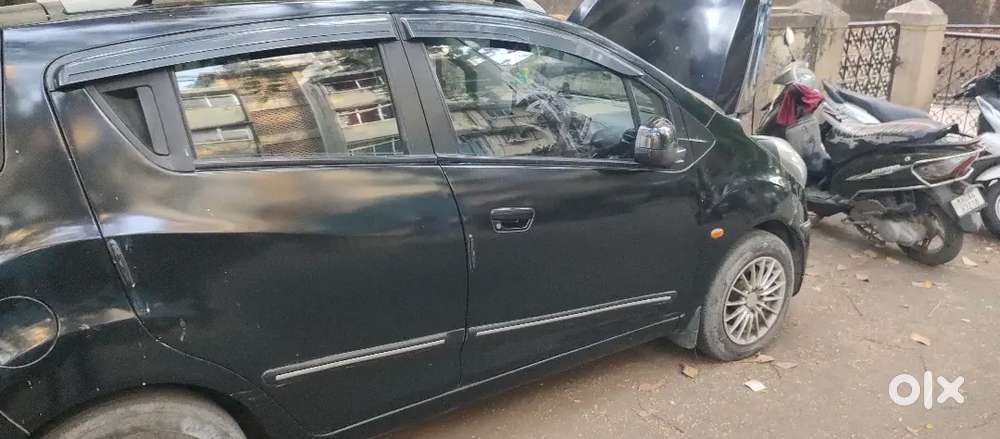 Urgent Sell Car Superb Chevrolet Beat 2011 Petrol 180000 Km Driven