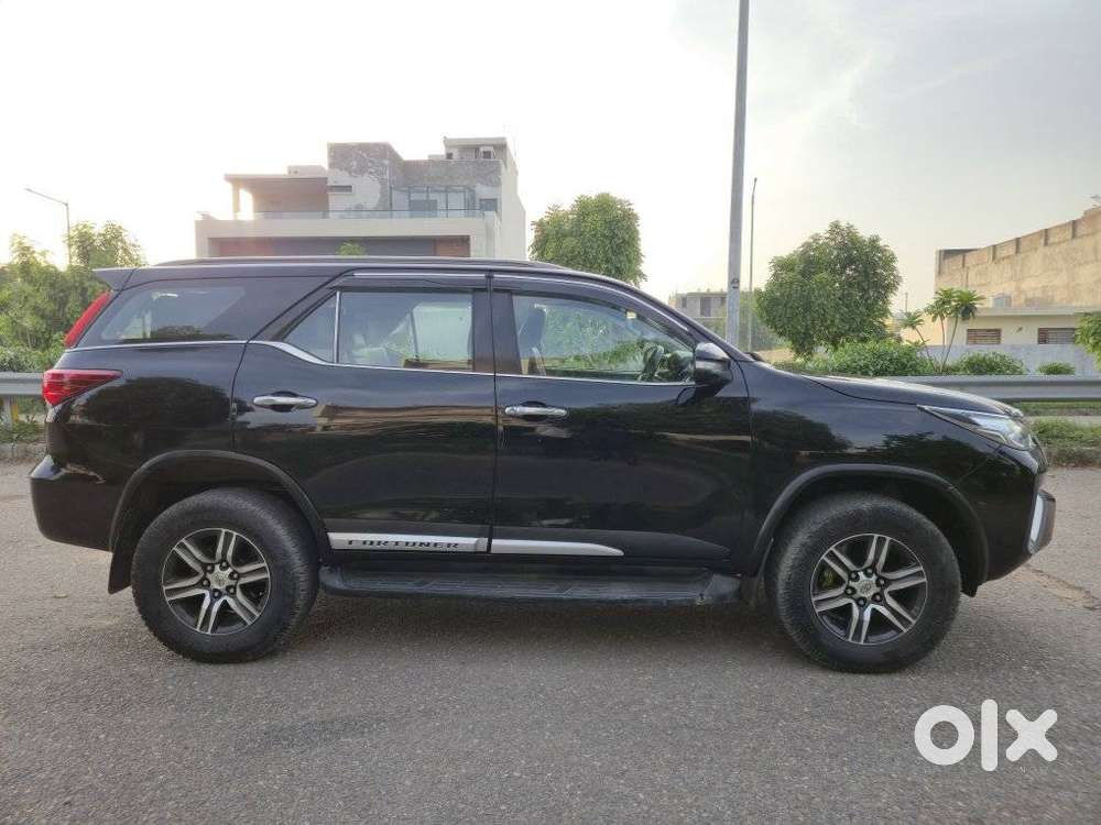 Toyota Fortuner 4x2 At 2.8 Diesel, 2017, Diesel