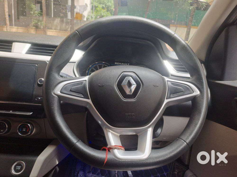 Renault Triber Rxz, 2020, Petrol