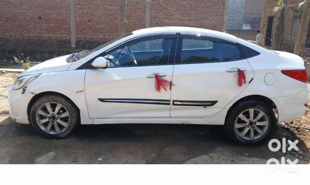 Hyundai Verna Sx(o) 2012
