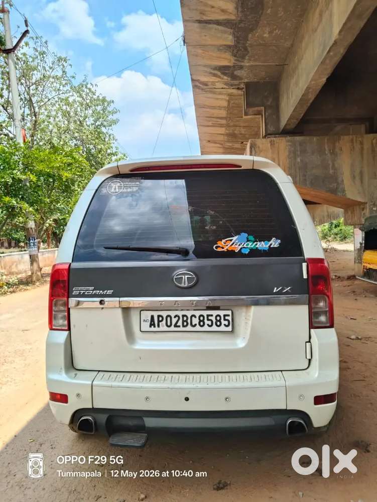 Tata Safari Storme 2017 Diesel 150000 Km Driven