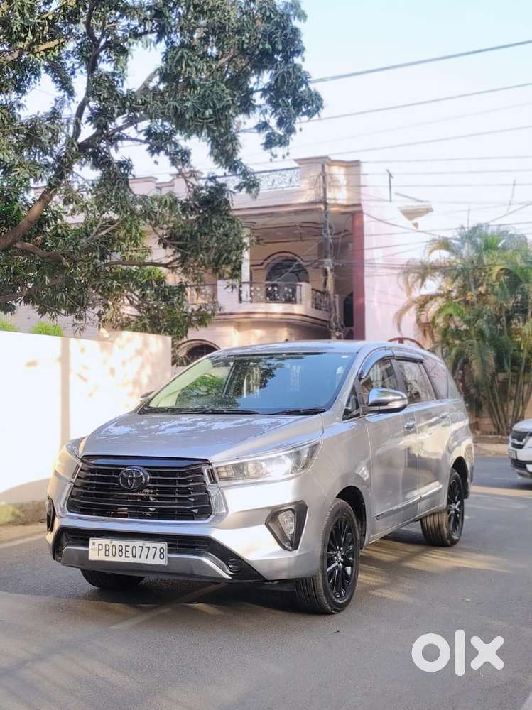 Toyota Innova Crysta 2.4 Gx Limited Edition 7 Str, 2017, Diesel
