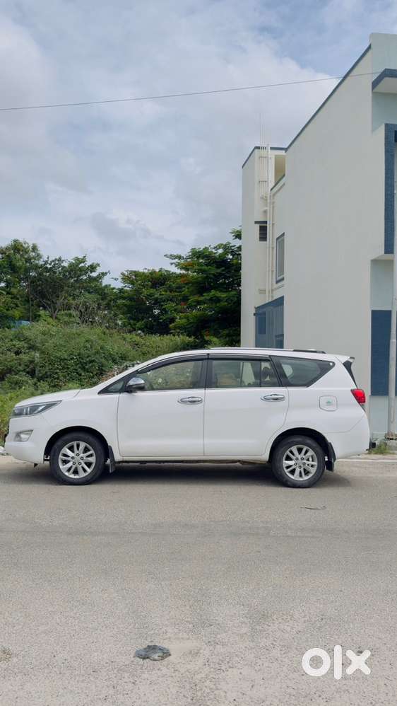 Toyota Innova Crysta 2020