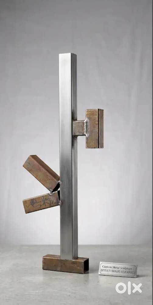 This is a fake metal gun for decoration.