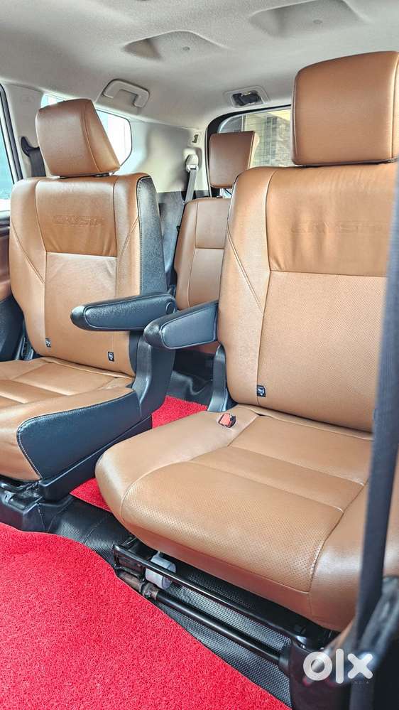 Toyota Innova Crysta 2.8z Automatic, 2021, Diesel