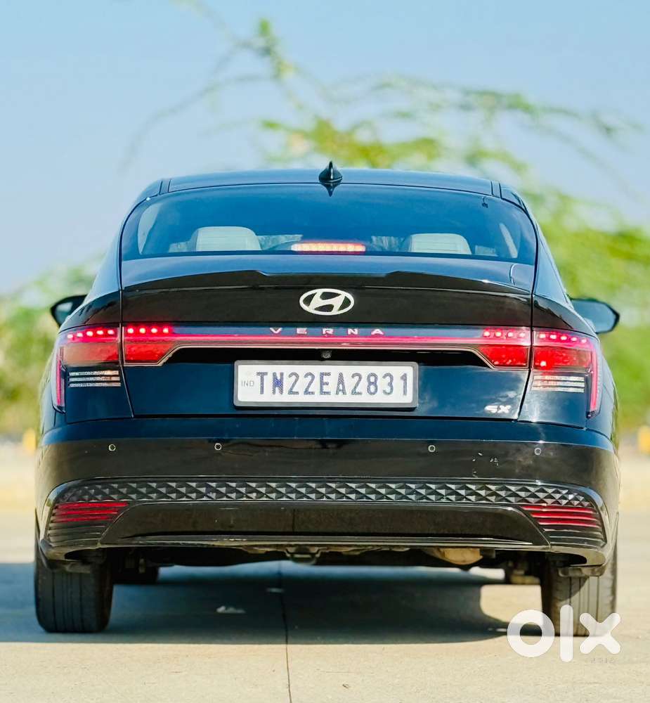 Hyundai Verna 1.5 Sx Petrol Mt, 2023, Petrol