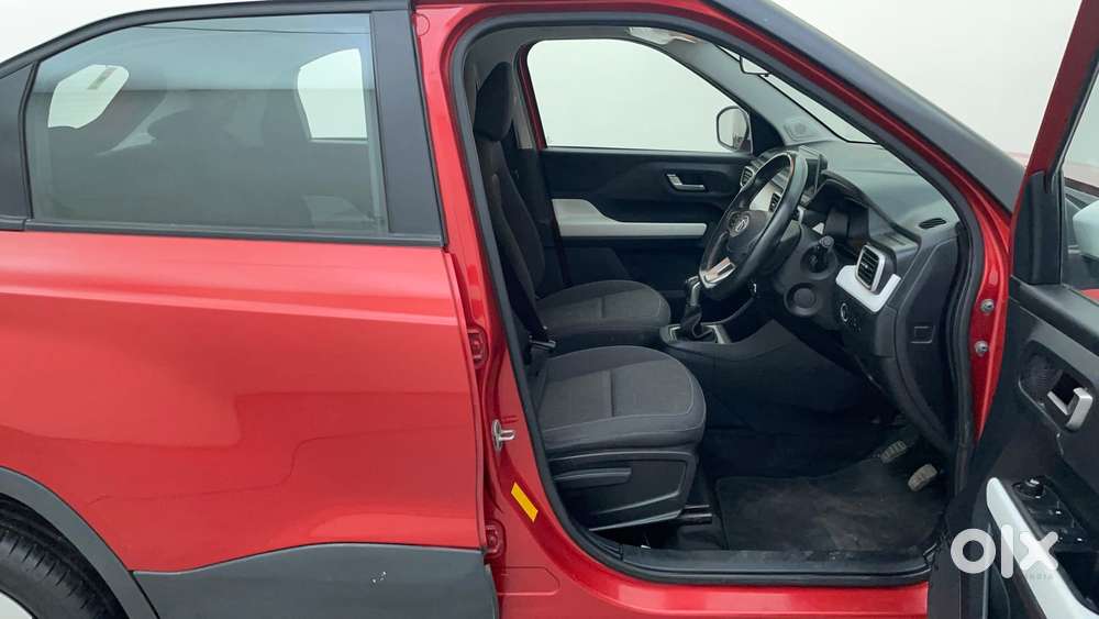 Tata Punch 1.2 Revotron Creative Dual Tone, 2021, Petrol