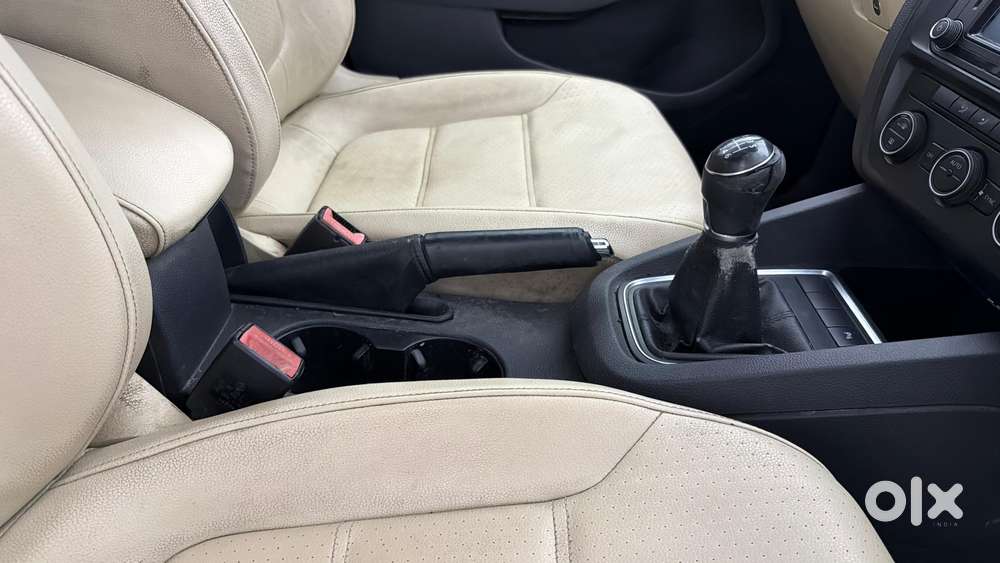 Volkswagen Jetta [ ] 1.4 Trendline Tsi, 2016, Petrol
