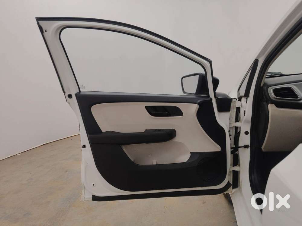Tata Altroz Xm Plus (s), 2023, Petrol
