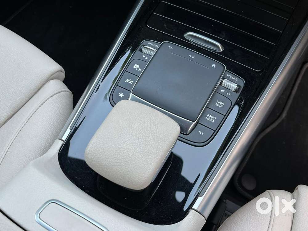 Mercedes-benz Gla 200, 2023, Petrol