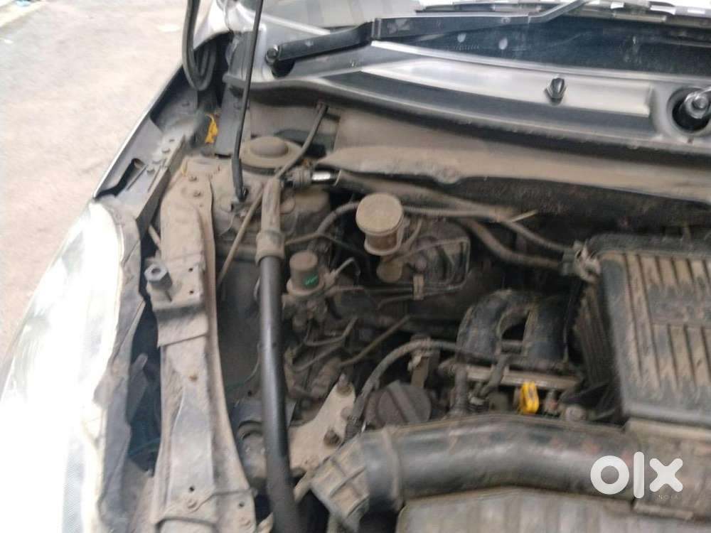 Ltt Maruti Suzuki Swift Vxi 2013 1st Owner