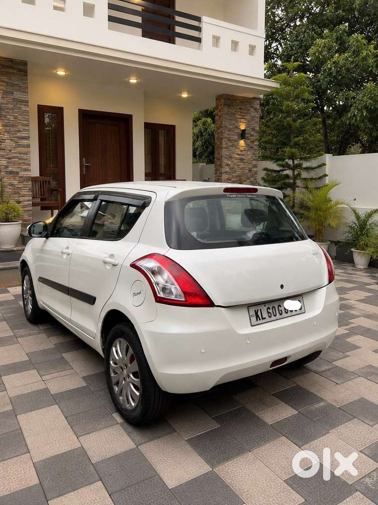 Maruti Suzuki Swift 1.2 Vxi (o), 2014, Petrol