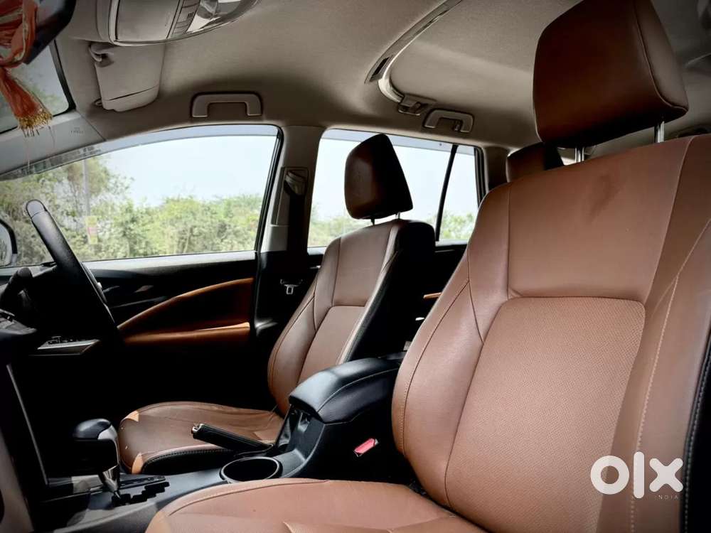 Toyota Innova Crysta [2020-ongoing] 2.4 Zx 7 Str, 2022, Diesel